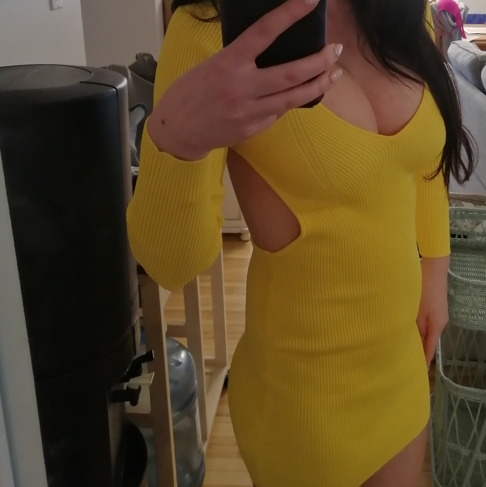 Yellow cut out zara dress